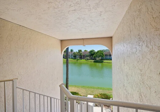 4th image of 13770 Oneida Dr, Delray Beach, FL 33446
