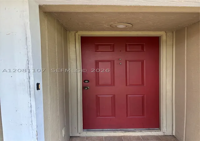 Photo 3 of Single family home for sale at 1348 Ortega St Winter Spring, Winter Springs, FL 32708 | MLS# A12081107 | Listing updated on 2026-09-01