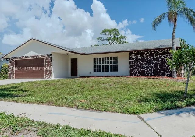 Photo 1 of Sale Pending at 4513 Blue Pine Cir, Lake Worth, FL 33463 | MLS# A12081842 | Listing updated on 2026-10-07