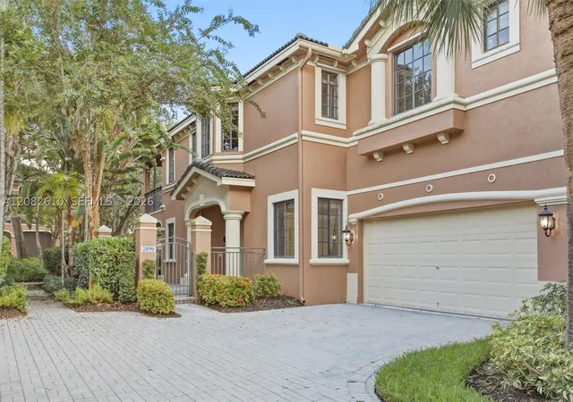 Townhouse for sale at 2890 Kinsington Cir, Weston, FL 33332 | MLS# A12082610