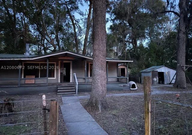 Photo 1 of Manufactured home for sale at 2212 Ne Washington St, Lake City, FL 32055 | MLS# A12080672 | Listing updated on 2026-09-05
