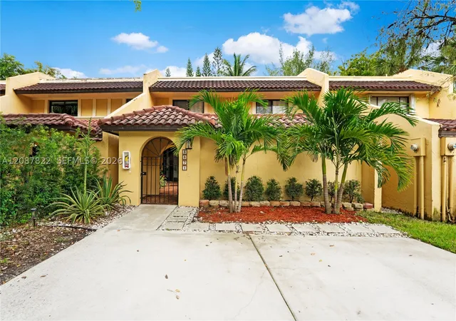 Townhouse for sale at 3871 Alcantara Ave #74D, Doral, FL 33178 | MLS# A12087822