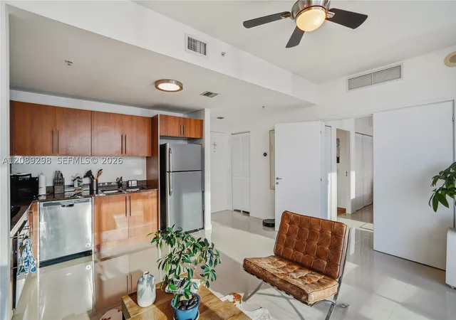 Listing Photo 4 - Condo for sale in Aston Martin Residences located at 300 Biscayne Blvd Wy, Miami, FL 33131 - Unit #T-3509