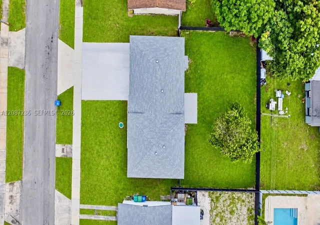 19201 NW 10th Court