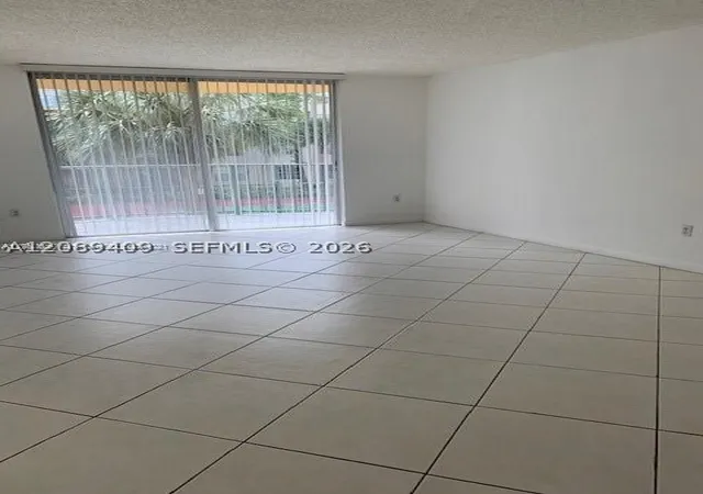 9350 Fontainebleau Blvd #209
