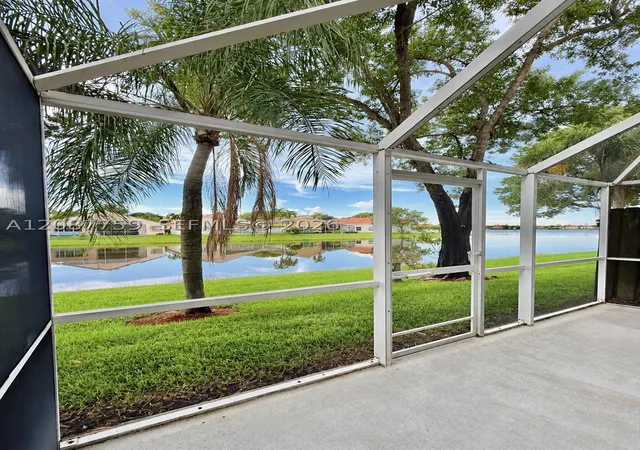 Townhouse for sale at 1249 Presidio Dr #3-42, Weston, FL 33327 | MLS# A12087759
