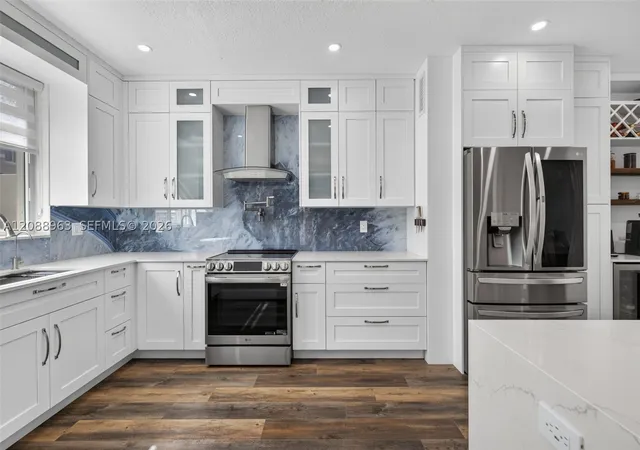 Townhouse for sale at 214 Riverwalk Cir, Sunrise, FL 33326 | MLS# A12088963