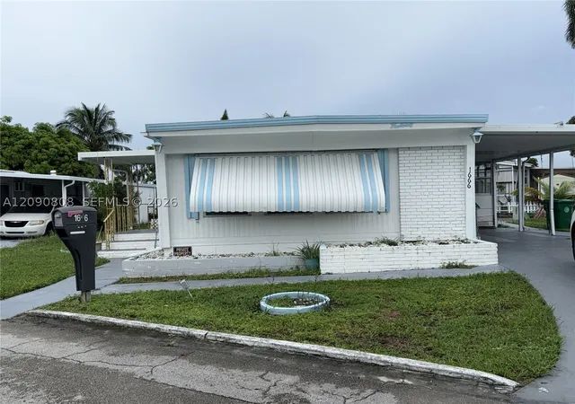 Photo 28 of Manufactured home for sale at 1666 SW 85th Avenue, Davie, FL 33324 | MLS# A12090808 | Listing updated on 2026-10-07