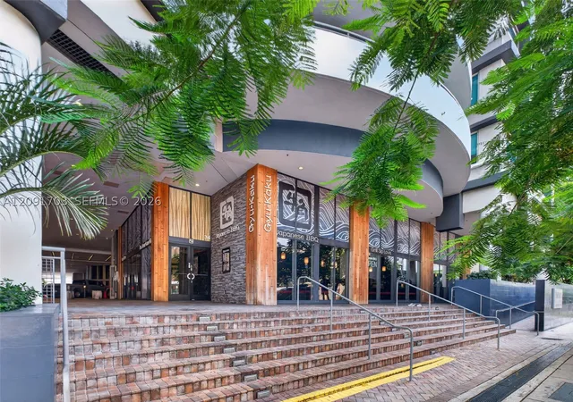 Photo 2 of Condo for sale at 60 Sw 13th Street #3414, Miami, FL 33130 | MLS# A12091703 | Listing updated on 2026-10-10