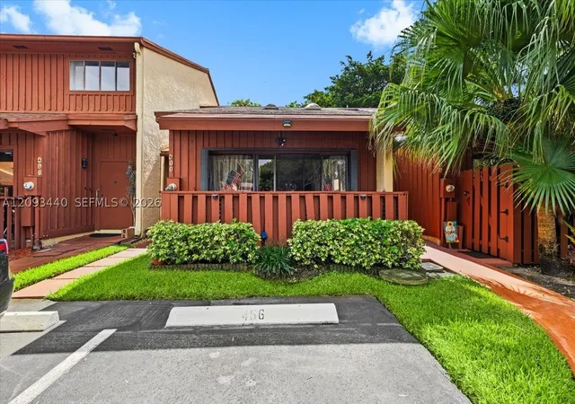 Photo 1 of Townhouse for sale at 458 Se 11th Terrace, Dania Beach, FL 33004 | MLS# A12093440 | Listing updated on 2026-10-10
