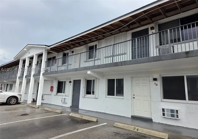 Photo 2 of Condo for sale at 1816 E Oakland Park Blvd #78, Oakland Park, FL 33306 | MLS# A12094132 | Listing updated on 2026-10-08