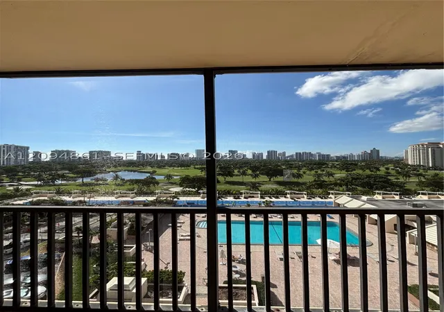 Photo 3 of Condo for sale at 20301 W Country Clb Dr #1025, Aventura, FL 33180 | MLS# A12094861 | Listing updated on 2026-09-29