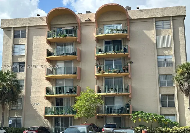 9360 Fontainebleau Blvd #410
