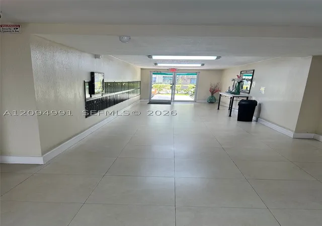 9360 Fontainebleau Blvd #410