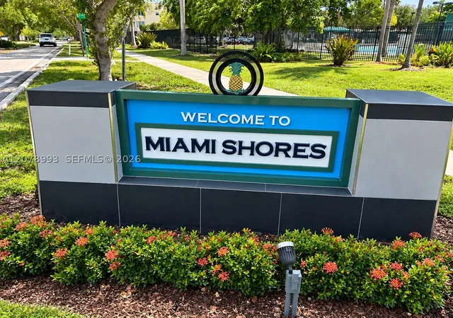 Photo 2 of Single family home for sale at 30 Nw 110th Street, Miami Shores, FL 33168 | MLS# A12078993 | Listing updated on 2026-09-25