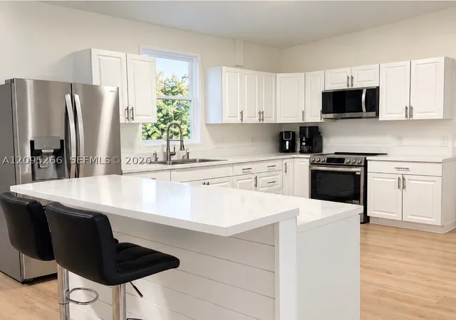 1411 NE 201st Terrace