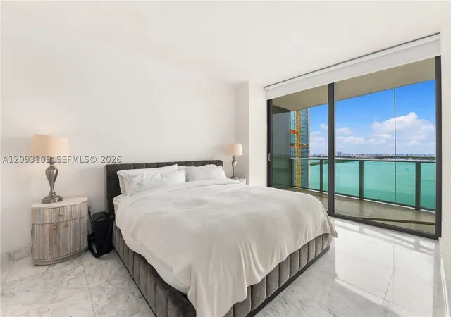 Photo 2 of Condo for sale at 460 Ne 28th Street #3308, Miami, FL 33137 | MLS# A12093109 | Listing updated on 2026-09-25