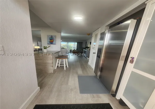 Listing Photo 2 - Condo for sale in building located at 8891 Sunrise Lakes Blvd, Sunrise, FL 33322 - Unit #302