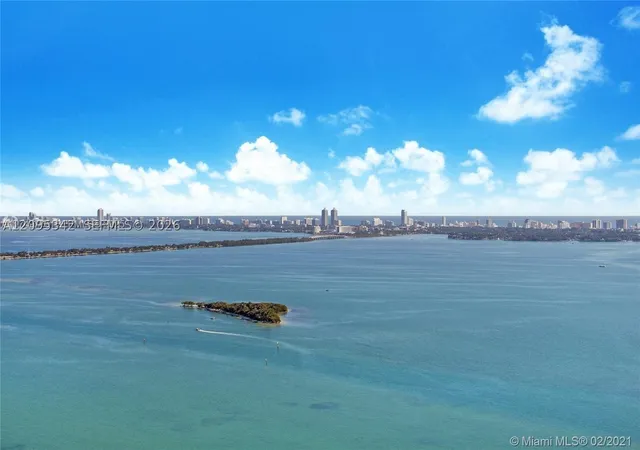 Photo 3 of Condo for sale at 1750 N Bayshore Dr #4609, Miami, FL 33132 | MLS# A12095342 | Listing updated on 2026-09-25