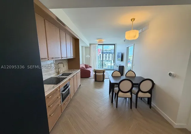 2700 NW 2nd Avenue #606