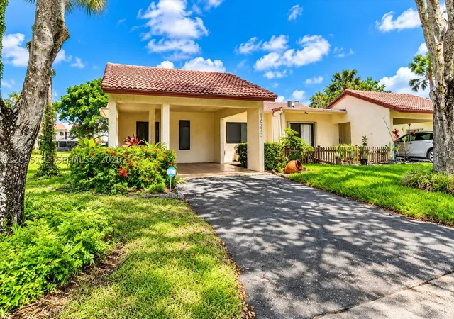 Photo 1 of Single family home for sale at 16273 Laurel Dr #7, Weston, FL 33326 | MLS# A12095151 | Listing updated on 2026-09-25