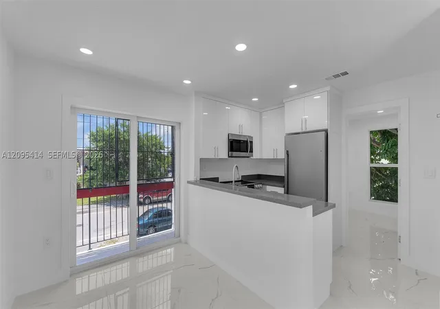 2623 NW 24th Street #7