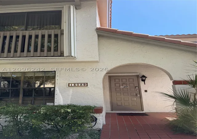 Townhouse for sale at 13029 SW 95th Avenue, Miami, FL 33176 | MLS# A12096242
