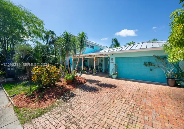 Photo 2 of Single family home for sale at 3660 N 53rd Avenue, Hollywood, FL 33021 | MLS# A12096257 | Listing updated on 2026-10-09