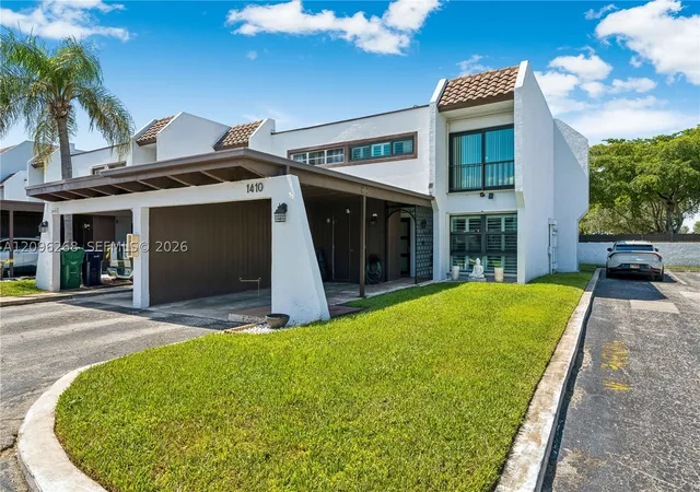 Photo 2 of Condo for sale at 6526 Kendale Lakes Dr #1410, Miami, FL 33183 | MLS# A12096268 | Listing updated on 2026-10-05