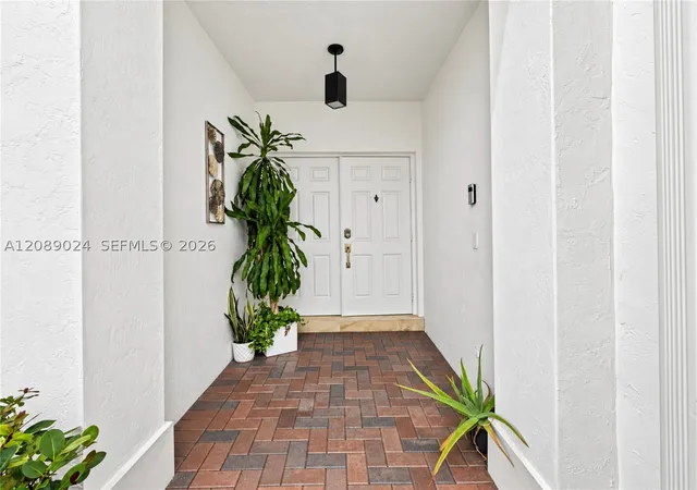 Photo 3 of Single family home for sale at 11423 Nw 69th Terrace, Doral, FL 33178 | MLS# A12089024 | Listing updated on 2026-09-29