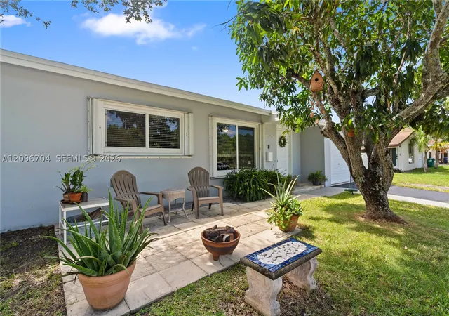 Photo 2 of Single family home for sale at 8730 Sw 190th Street, Cutler Bay, FL 33157 | MLS# A12096704 | Listing updated on 2026-10-01