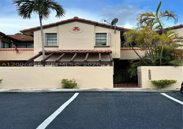 Townhouse for sale at 11302 SW 132nd Court W, Miami, FL 33186 | MLS# A12096655