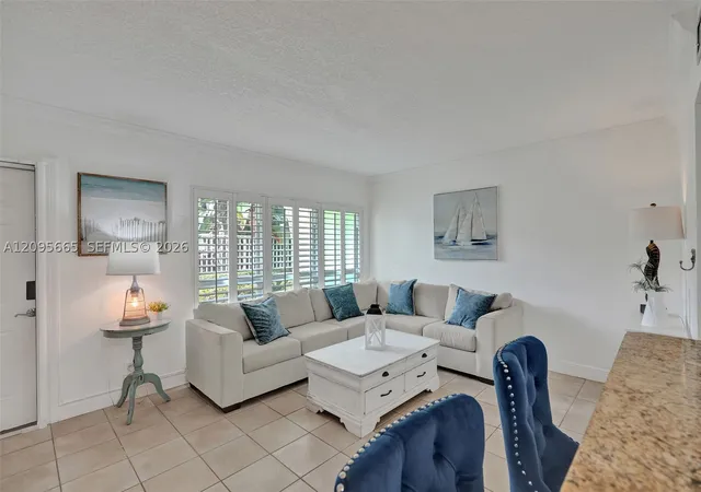 Photo 2 of Condo for sale at 2124 Ne 5th Avenue #107, Wilton Manors, FL 33305 | MLS# A12095665 | Listing updated on 2026-09-29