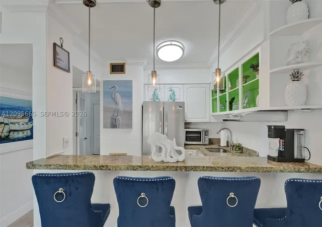 Photo 3 of Condo for sale at 2124 Ne 5th Avenue #107, Wilton Manors, FL 33305 | MLS# A12095665 | Listing updated on 2026-09-29