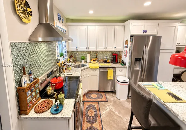 Condo for sale at 1720 Jefferson St #606, Hollywood, FL 33020 | MLS# A12096757