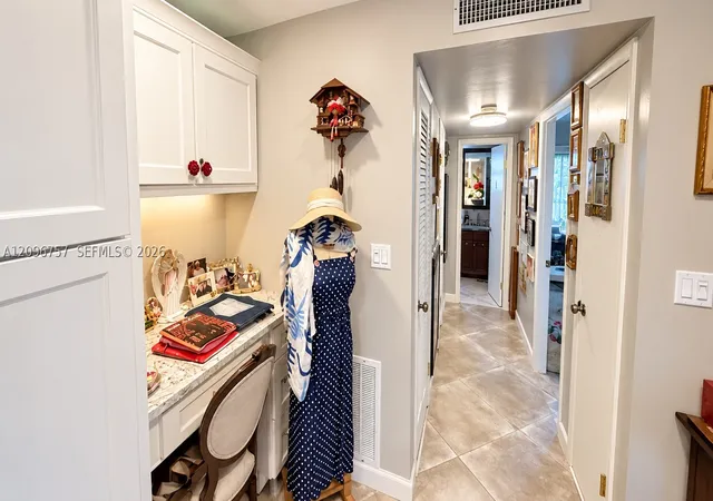 Photo 3 of Condo for sale at 1720 Jefferson St #606, Hollywood, FL 33020 | MLS# A12096757 | Listing updated on 2026-10-07