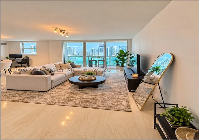 Photo 2 of Condo for sale at 31 Se 5th Street #2801, Miami, FL 33131 | MLS# A12097143 | Listing updated on 2026-10-06