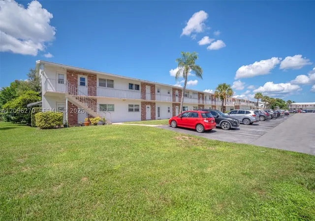 Photo 1 of Condo for sale at 251 S Golf Blvd #188, Pompano Beach, FL 33064 | MLS# A12096270 | Listing updated on 2026-10-08