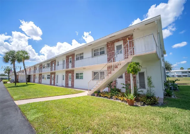 Photo 3 of Condo for sale at 251 S Golf Blvd #188, Pompano Beach, FL 33064 | MLS# A12096270 | Listing updated on 2026-10-08