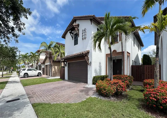 Photo 2 of Single family home for sale at 10235 Nw 87th Terrace, Doral, FL 33178 | MLS# A12097212 | Listing updated on 2026-09-29