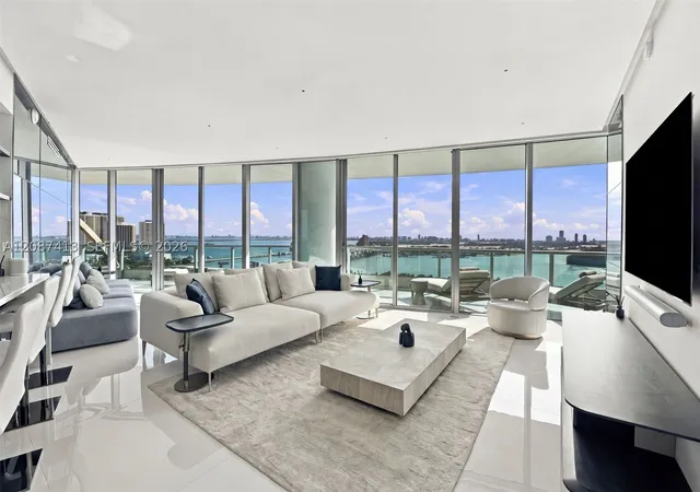 Photo 1 of Condo for sale at 900 Biscayne Blvd #2406, Miami, FL 33132 | MLS# A12087413 | Listing updated on 2026-09-29