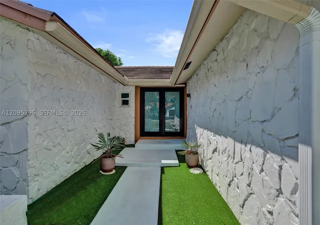 Photo 3 of Single family home for sale at 20102 Nw 62nd Avenue, Hialeah, FL 33015 | MLS# A12095796 | Listing updated on 2026-10-04