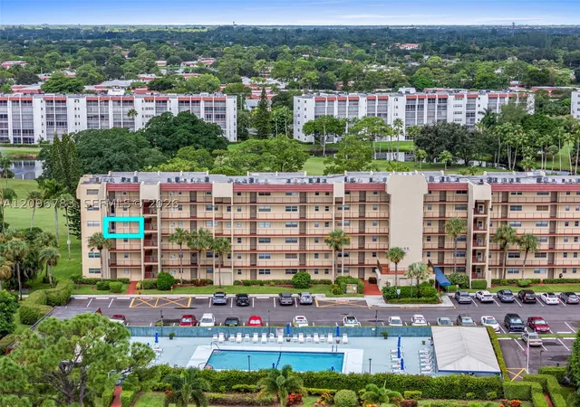 Photo 59 of Condo for sale at 3661 Via Poinciana #401, Lake Worth, FL 33467 | MLS# A12096783 | Listing updated on 2026-09-30