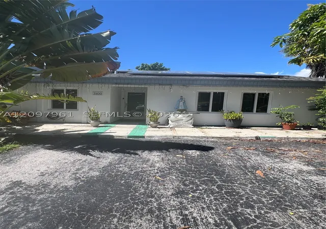 5400 SW 140th Place