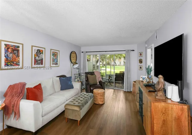 13900 SW 90th Terrace #13900