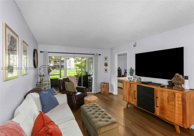 13900 SW 90th Terrace #13900