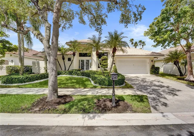 Photo 1 of Single family home for sale at 2649 Miller Ct, Weston, FL 33332 | MLS# A12097965 | Listing updated on 2026-10-10