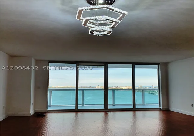 Photo 3 of Condo for sale at 1800 N Bayshore Dr #3405, Miami, FL 33132 | MLS# A12098402 | Listing updated on 2026-10-07