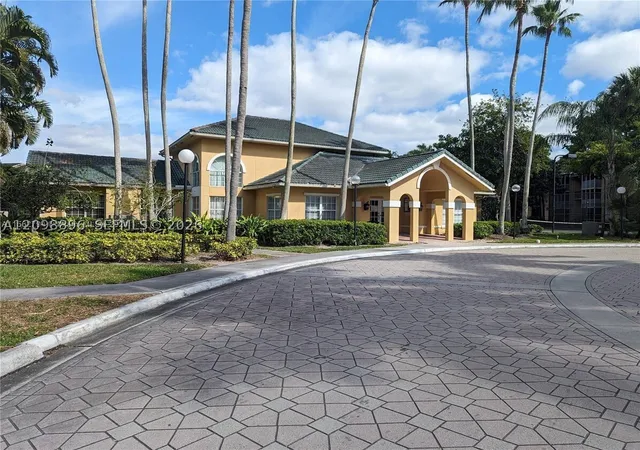 Photo 1 of Condo for sale at 4055 W Mcnab Rd #H112, Pompano Beach, FL 33069 | MLS# A12098896 | Listing updated on 2026-10-02
