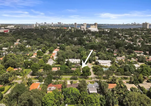 Photo 40 of Single family home for sale at 11401 NE 10 Avenue, Miami, FL 33161 | MLS# A12098297 | Listing updated on 2026-10-09